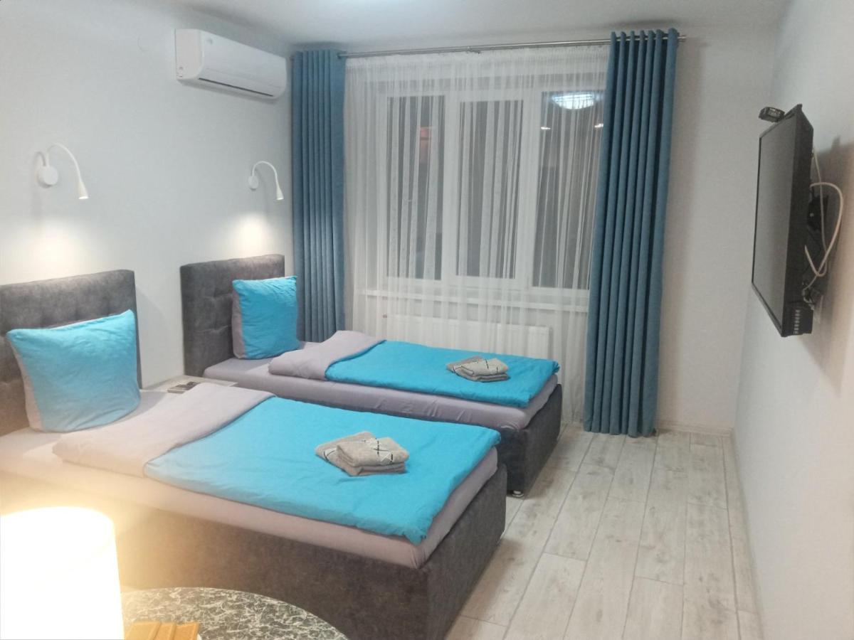 Апартаменты Weekend Inn Uzhhorod Bagian luar foto
